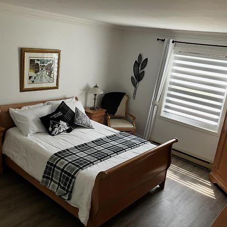 Superbe Condo Plage-Memphremagog Εξωτερικό φωτογραφία