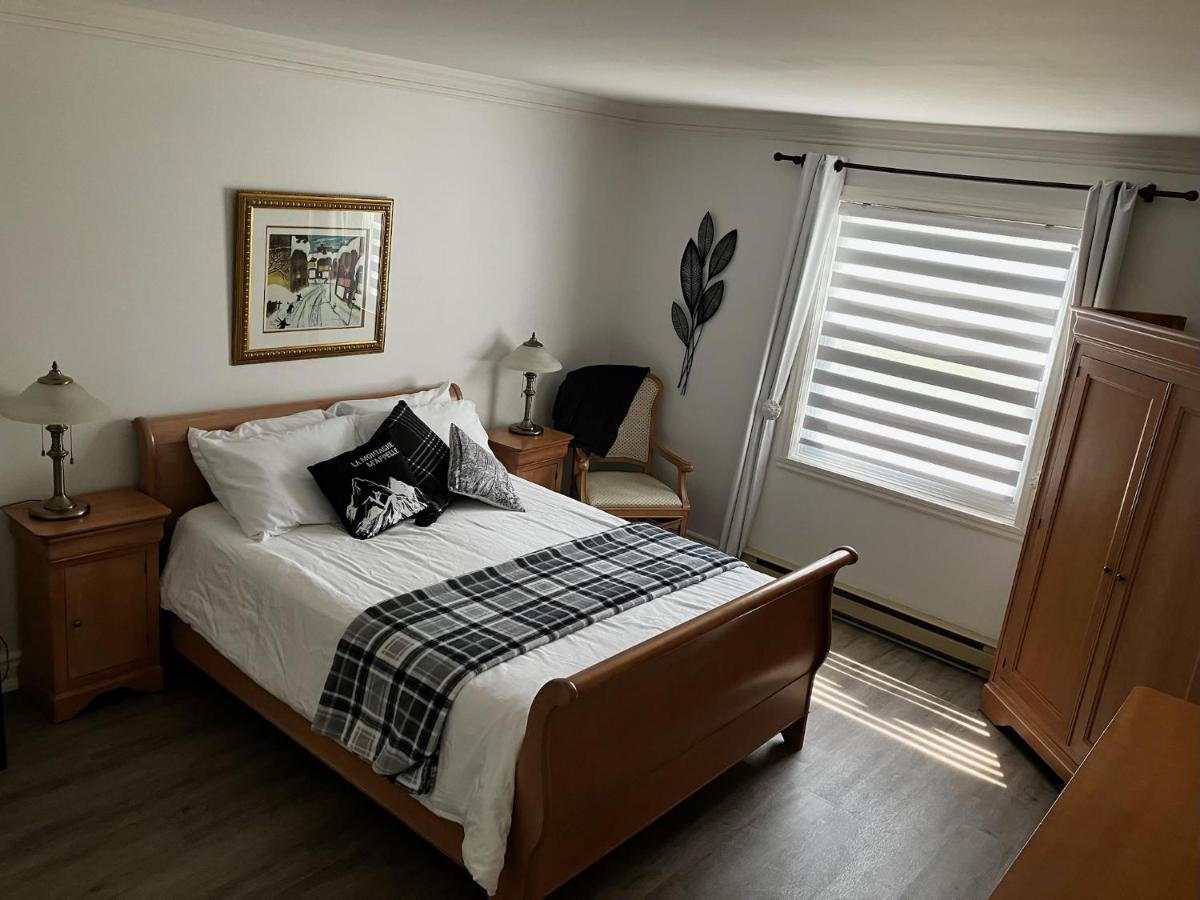 Superbe Condo Plage-Memphremagog Εξωτερικό φωτογραφία